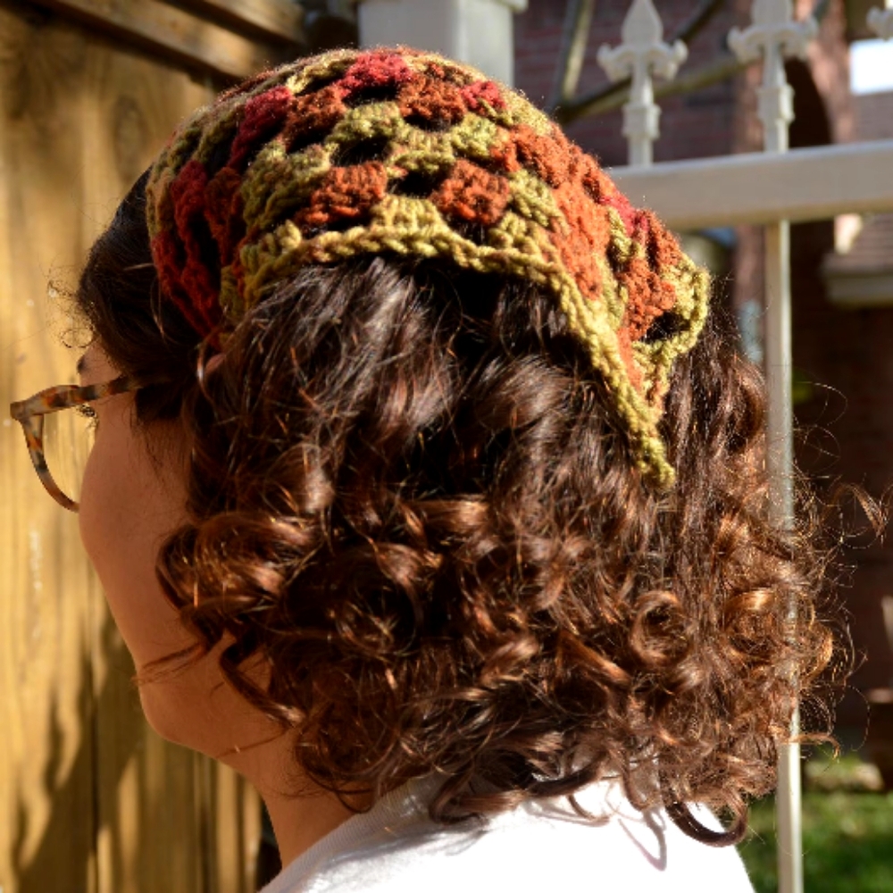 tie bandana mystery?